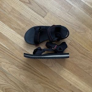 TEVA Universal Trail Sandals